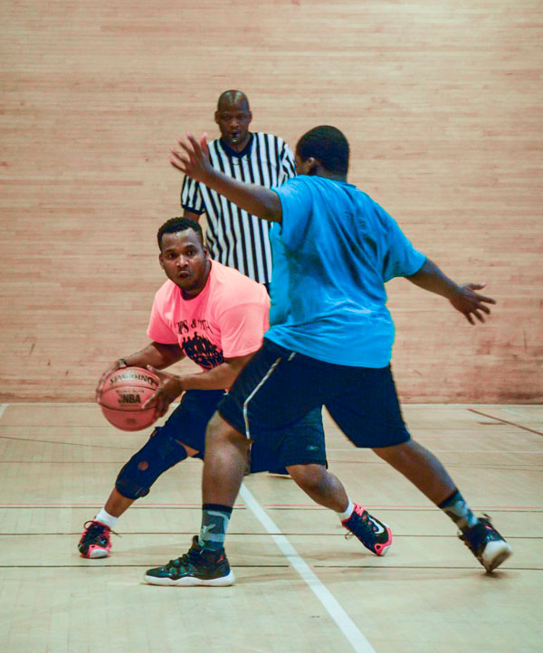 Taken to court! Police, kids play friendly basketball game