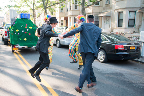 Bay Ridge over the moon for Lag B’Omer festival