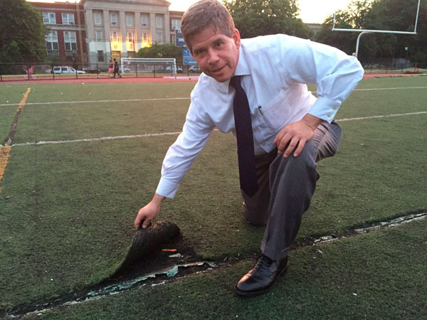 Playing the field: Schools will repair athletic complex faster than Parks, officials say