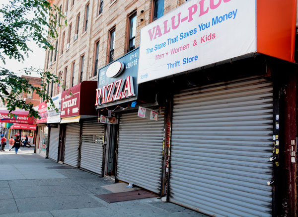 A gate idea: Remove security gates from Fifth Avenue, local biz leader says