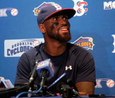 Reyes shows up, and Cyclones put on pitching clinic in win