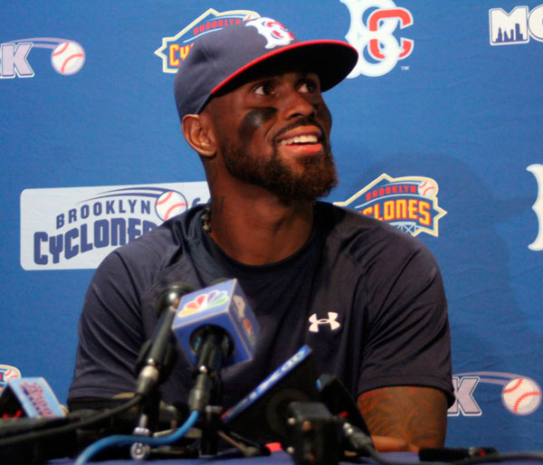 Reyes shows up, and Cyclones put on pitching clinic in win