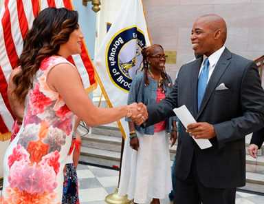 Standing O is at it again!