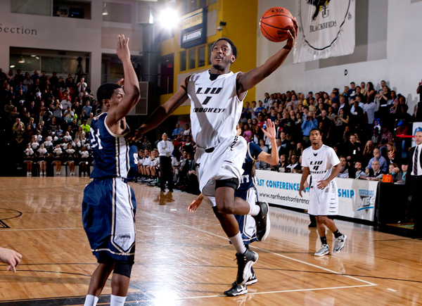Blackbirds hoops phenom misses shot at Rio