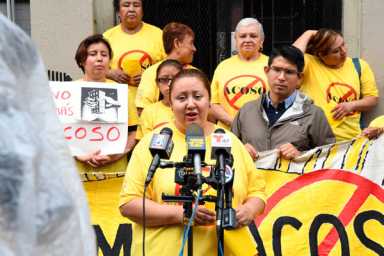 Locals protest Sunset Park landlord for poor living conditions
