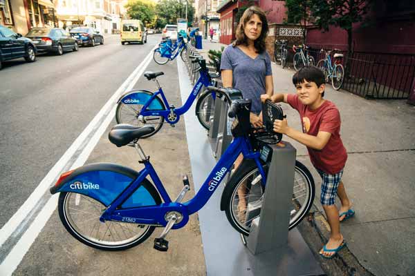Citi gripes: Slopers hate Carroll Street Citi Bike rack