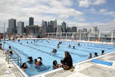 Architect: Bridge Park sank proven barge-pool plan for far-out floating facility