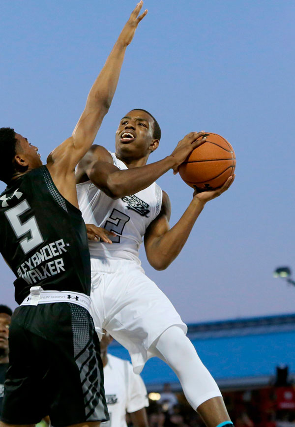 Hoop hype: Nation’s top recruits descend on Brooklyn for Elite 24 game