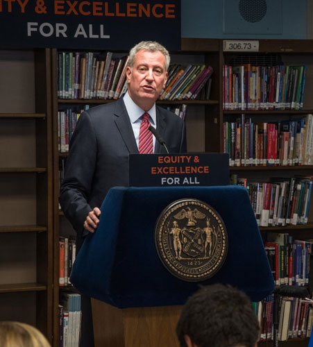 Mayor touts city college fee waiver