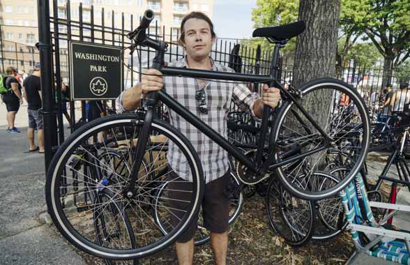 Concrete jumble! Slopers score new old bikes at flea market