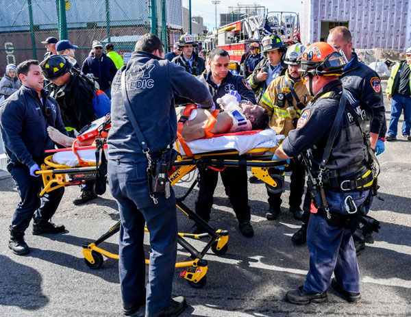 City worker dies after falling into Sheepshead Bay sewage tank