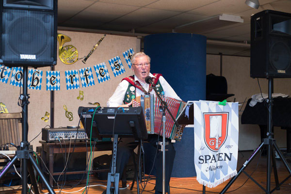 The brat pack: Germans celebrate Oktoberfest in Brooklyn Heights