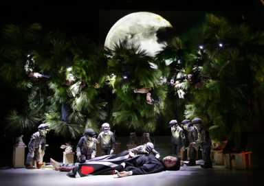 Tree ring circus: Puppets play in a fairy tale of forests