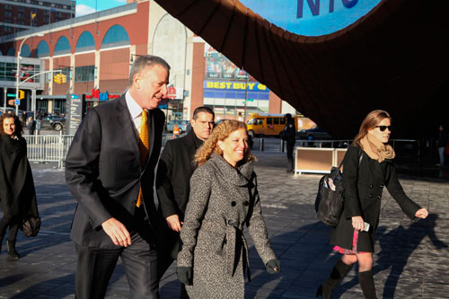 Dem-sell research: Politicos visit boro to kick tires ahead of convention-site pick