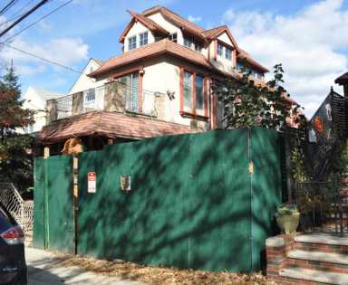 Bad neighbors make bad fences: ‘Spite fence’ replaces ‘spite wall’ in Ridge