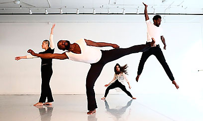 ‘Citizen’ strain: Dance explores being an outsider in America