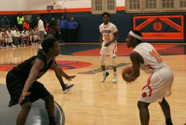 Second-quarter switch: Jefferson adjusts to overtake South Shore