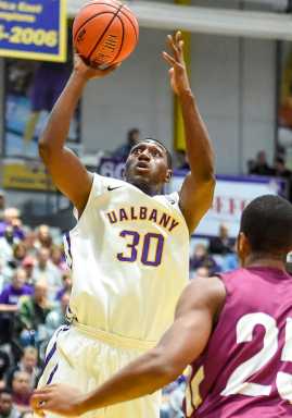 Former Lincoln star back on court after being sidelined by health scare