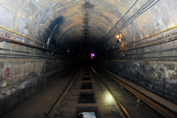 Express N tunnel will shut for one year of emergency repairs