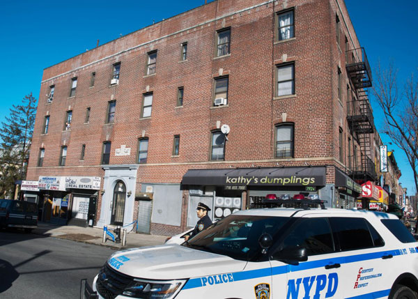 Man commits suicide by jumping from his Bay Ridge apartment