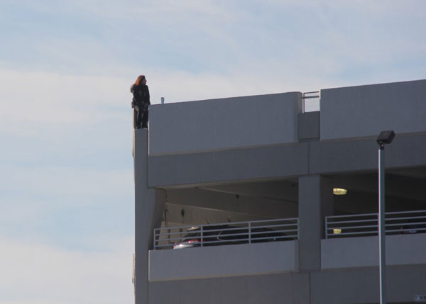 Cops talk down suicidal woman from Kings Plaza garage