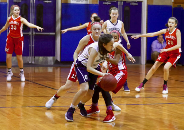 Bonnies grind out win over McClancy, still undefeated