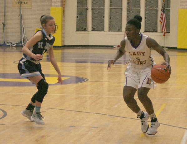 Loughlin starts new year with new confidence — and a victory