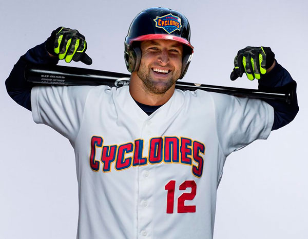 Tebow in Brooklyn? One-time Jet is now a Met — and he could play for the Cyclones!