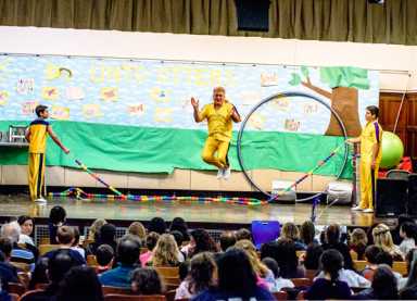 Class clowns! Circus comes to elementary school