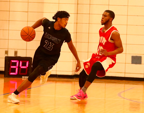 Railsplitters roll past Queens in non-league tilt
