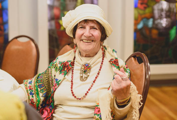Students and Shoah survivors share stories
