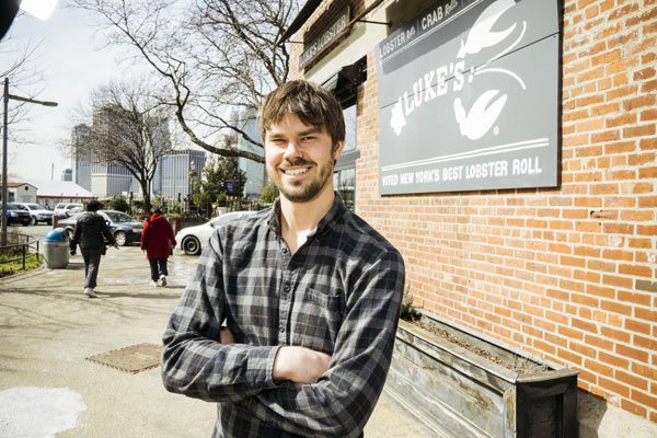 Bisque-y business! Luke’s Lobster takes over Bridge Park Smokestack Building, adds booze