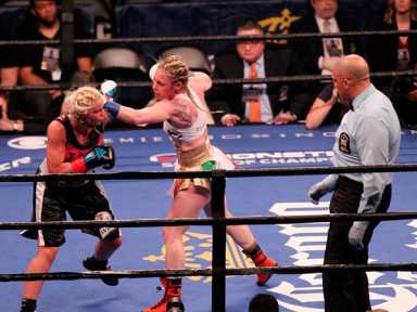 Heating up: Brooklyn boxing star still perfect despite out-of-ring distractions