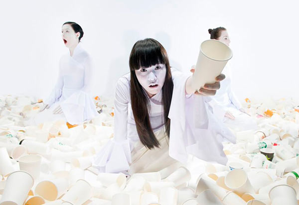 A wake-up call: Show uses 1,500 coffee cups to fight waste
