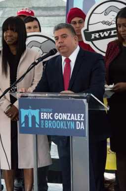 Bay Ridge pol enters race for mayor