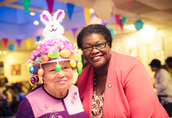 Bonny bonnets! Seniors show off their festive hats