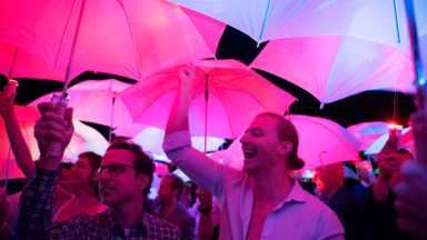Light showers: Park gets lit with ‘Umbrella Project’ dance
