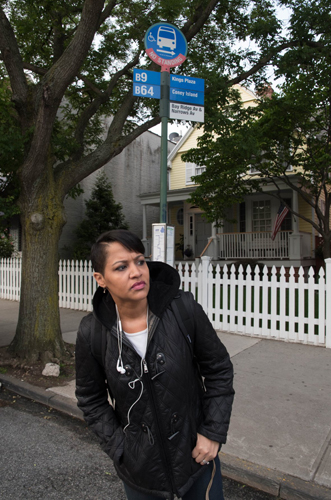 Locals demand beefed up B9 service during Bay Ridge Ave closure