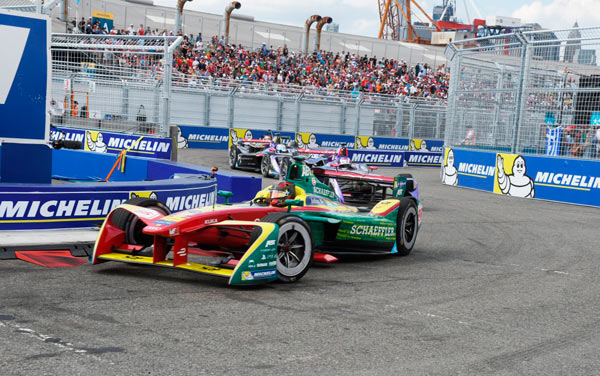 Winning ‘Formula’: Race fans bring surge of activity to Red Hook during event