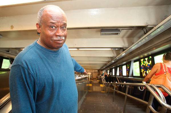 Straphangers to MTA: We need elevators!