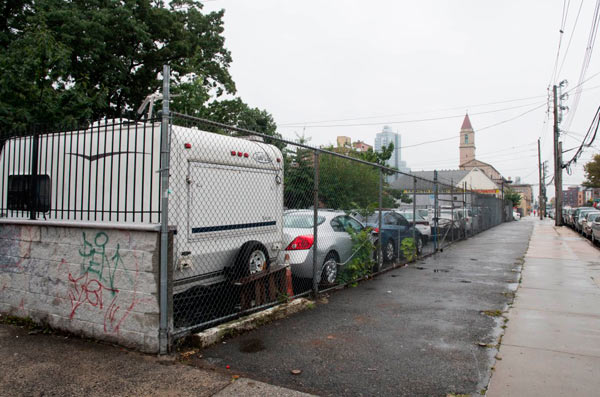 Sheepshead Bay still fighting zone-busting Avenue Z development