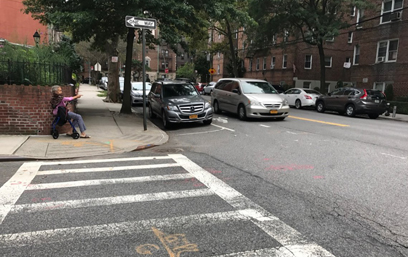 City okays stop light for Ridge crossing