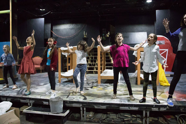 ‘Annie’ time: Gallery Players aim to cheer with little orphan musical
