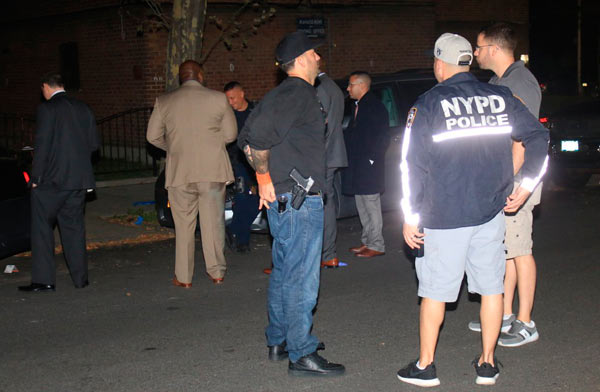 Cops searching for ruffian who shot 25-year-old