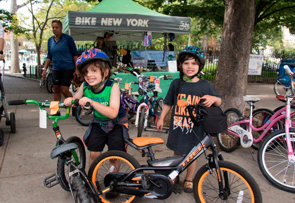 Wheel good time: Bicycle flea market returns to Park Slope