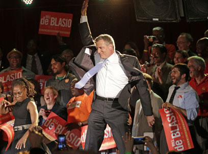 Dance revolution: Mayor supports scrapping archaic law that bans boogieing without a license