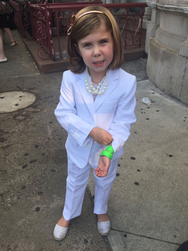 Still with her: Hundreds of fans greet Hillary Clinton at Fort Greene book signing