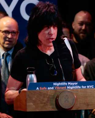 Pulling an all-nighter: Mayor signs bill for nightlife office into law