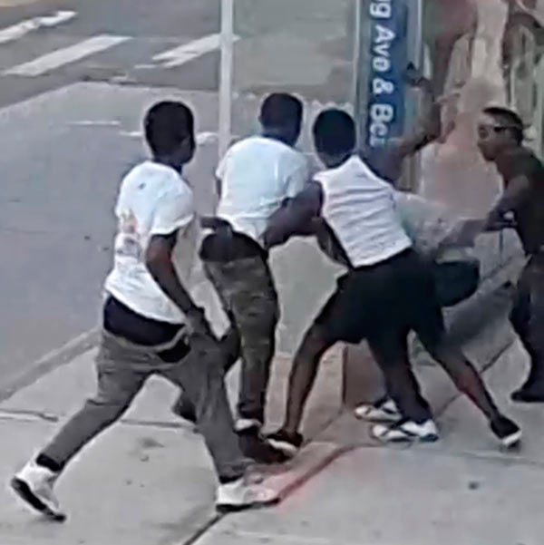 Cops: Crew of bruisers wanted for attacking, robbing teens in Williamsburg