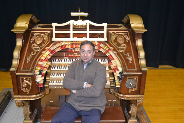 Pipe dreams: Antique organ plays final notes before renovation
